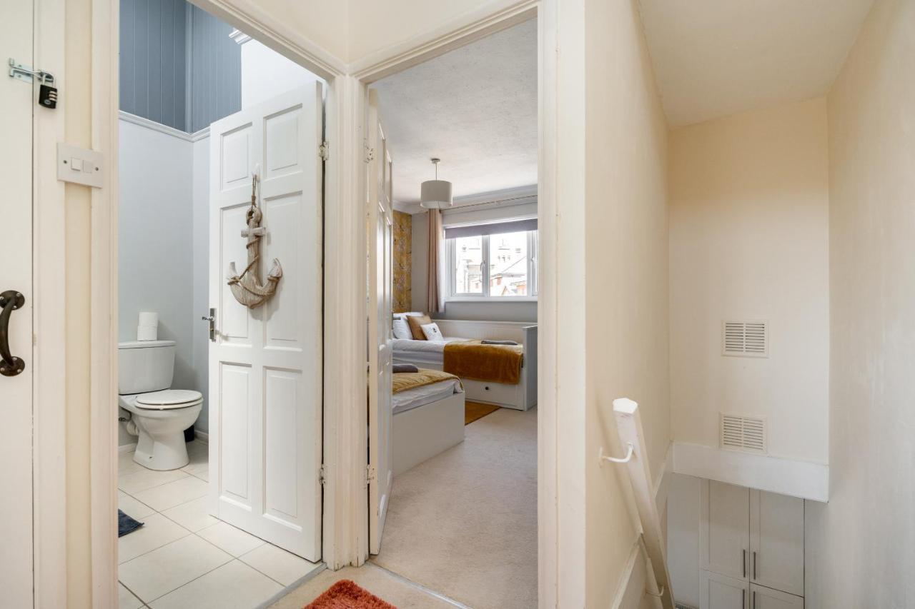 Onyx Bay - Whole Apartment - Wifi - Beach - 2 Bed - Broadstairs Town Luaran gambar